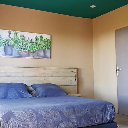 Le Lodge Origin Sainte-Suzanne Екстер'єр фото
